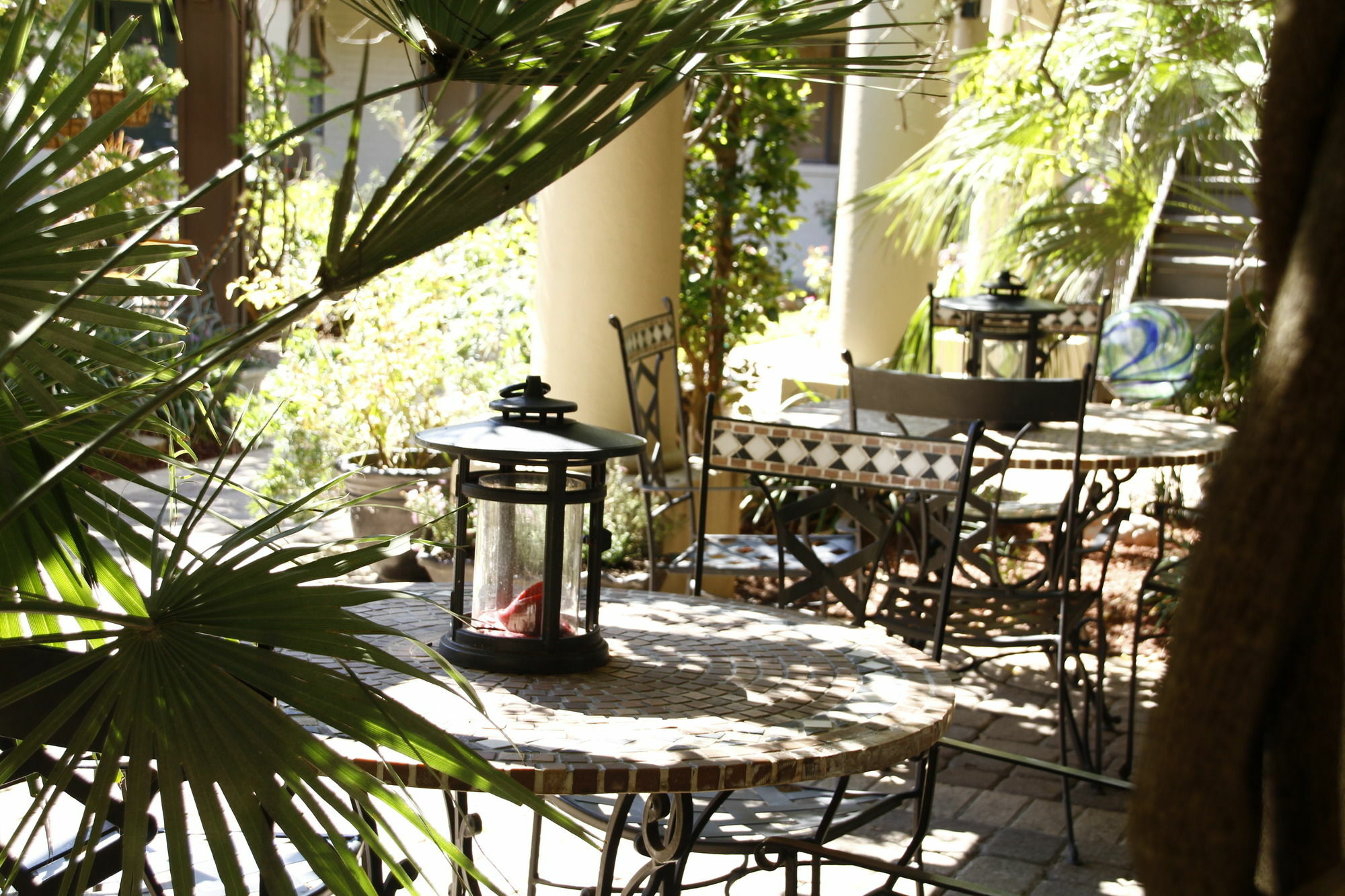 Vineyard Court Designer Suites Hotel College Station Exterior foto
